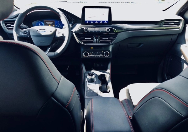 Ford Kuga cena 181500 przebieg: 5, rok produkcji 2024 z Włodawa małe 352